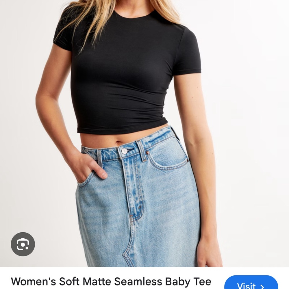 Abercrombie Black Soft Matte Seamless Baby Tee